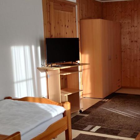 Pension Burger B&B Weibersbrunn Buitenkant foto