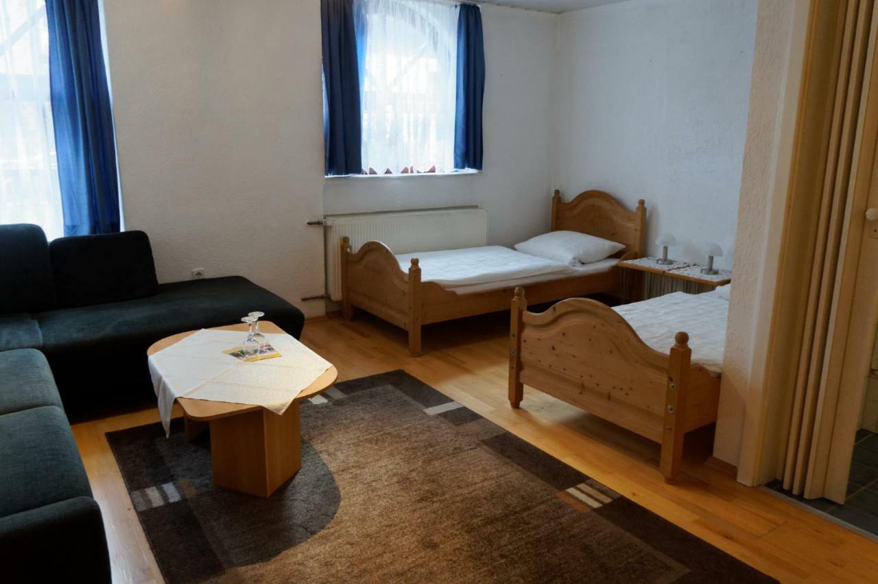 Pension Burger B&B Weibersbrunn Buitenkant foto